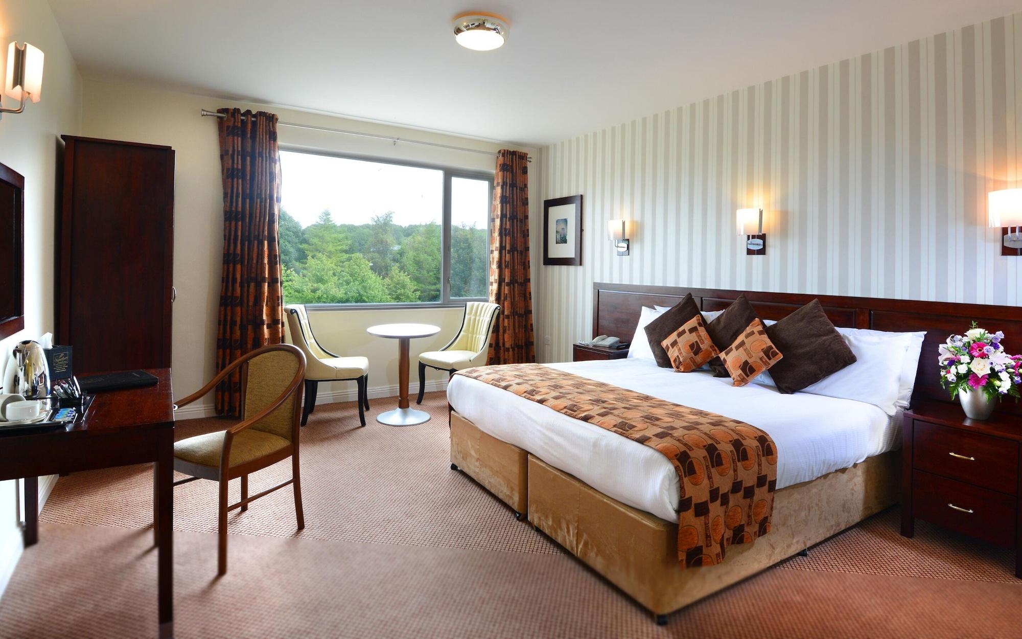 Kiltimagh Park Hotel Dış mekan fotoğraf