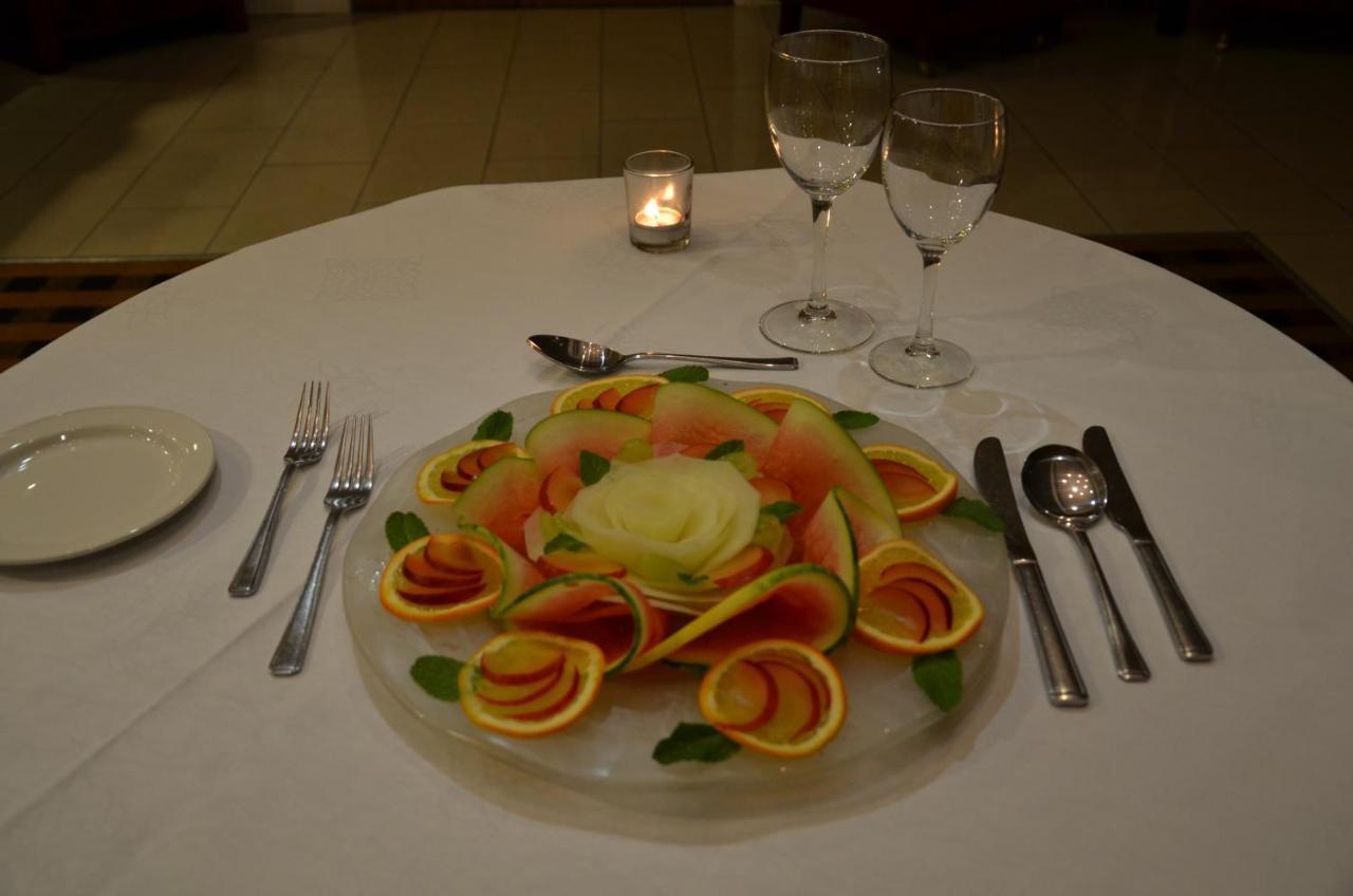 Kiltimagh Park Hotel Dış mekan fotoğraf